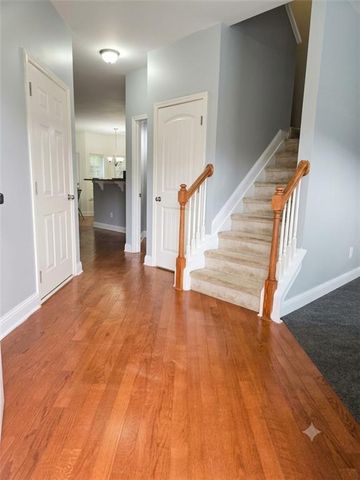 702 Lynnfield Drive, Lawrenceville, GA 30045