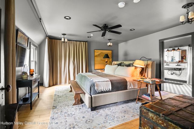 1552 Route 23b, Catskill, NY 12414