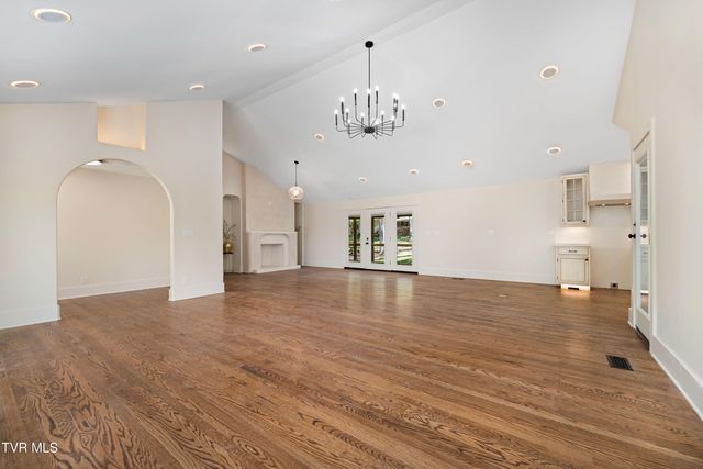 2108 Tallwood Drive, Kingsport, TN 37660