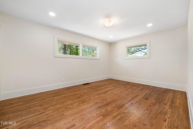 2108 Tallwood Drive, Kingsport, TN 37660