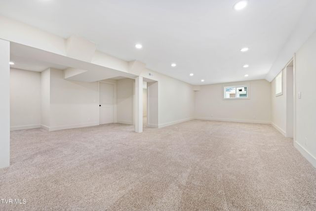 2108 Tallwood Drive, Kingsport, TN 37660