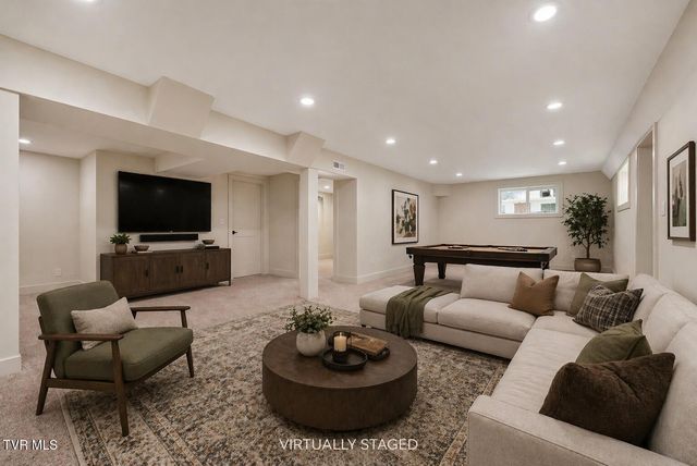 2108 Tallwood Drive, Kingsport, TN 37660