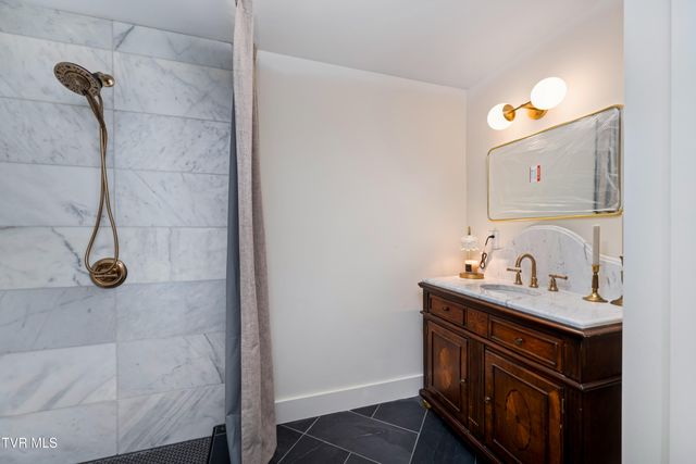 2108 Tallwood Drive, Kingsport, TN 37660