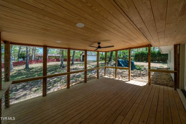 2108 Tallwood Drive, Kingsport, TN 37660