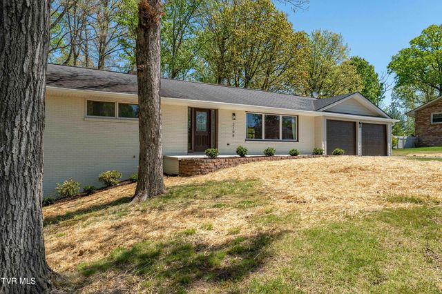 2108 Tallwood Drive, Kingsport, TN 37660