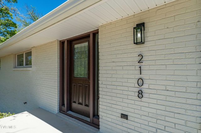2108 Tallwood Drive, Kingsport, TN 37660
