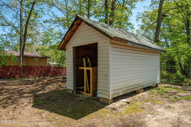 2108 Tallwood Drive, Kingsport, TN 37660