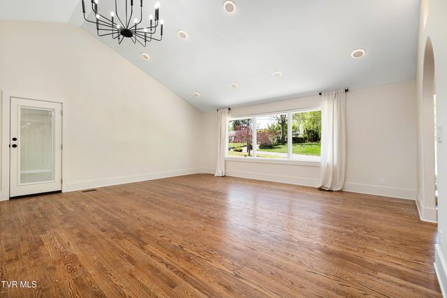 2108 Tallwood Drive, Kingsport, TN 37660