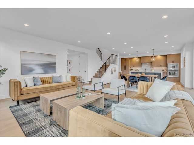 942 Sunflower St, Louisville, CO 80027