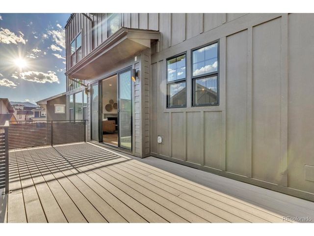 942 Sunflower St, Louisville, CO 80027