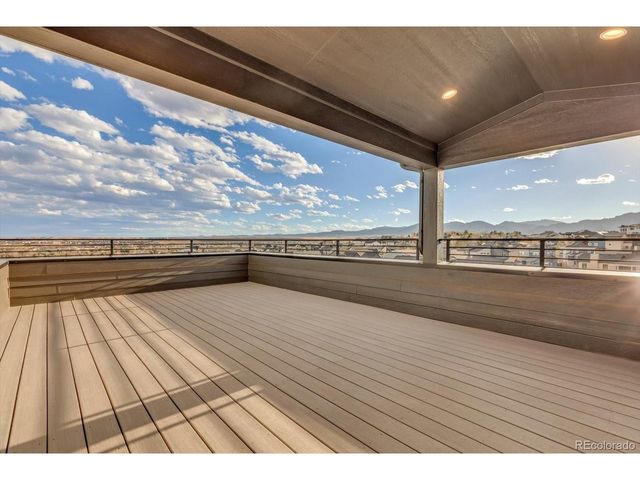 942 Sunflower St, Louisville, CO 80027