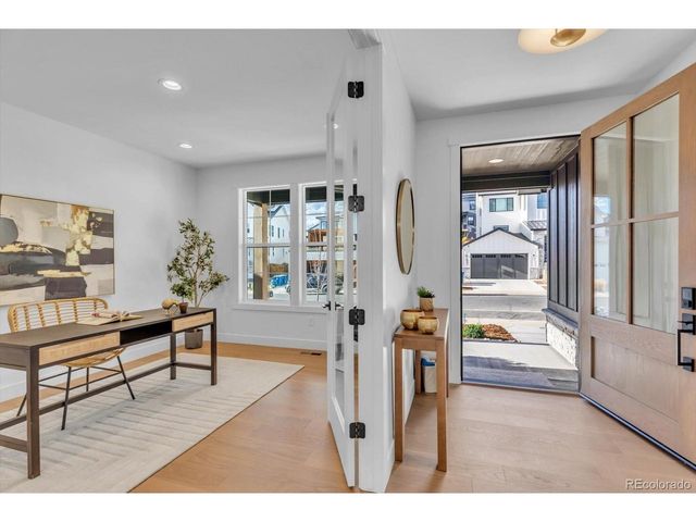 942 Sunflower St, Louisville, CO 80027