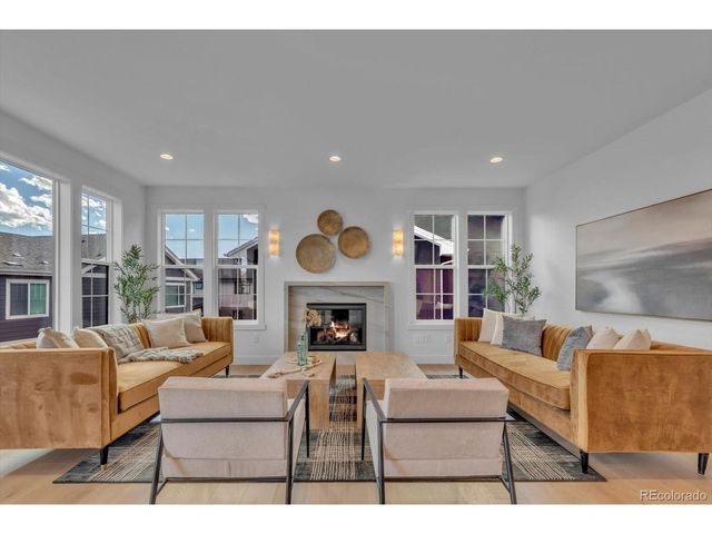 942 Sunflower St, Louisville, CO 80027