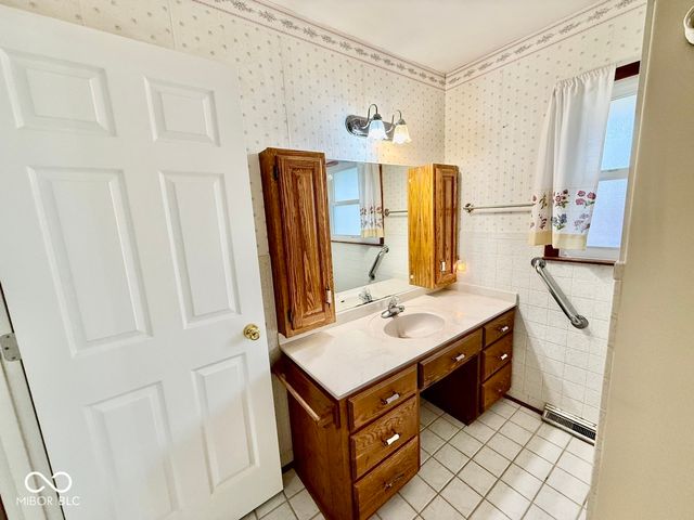 302 S Murphy Avenue, Brazil, IN 47834