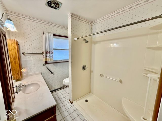 302 S Murphy Avenue, Brazil, IN 47834