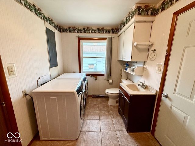 302 S Murphy Avenue, Brazil, IN 47834