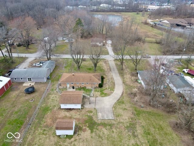 302 S Murphy Avenue, Brazil, IN 47834