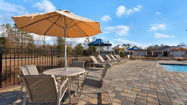 2241 Kildeer St, Cantonment, FL 32533