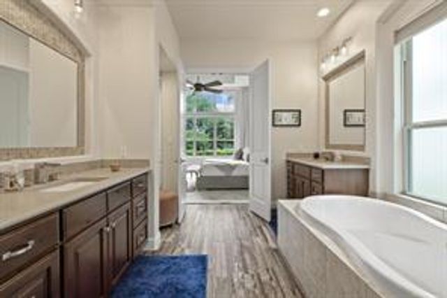 313 Grand Oaks LN, Georgetown, TX 78628