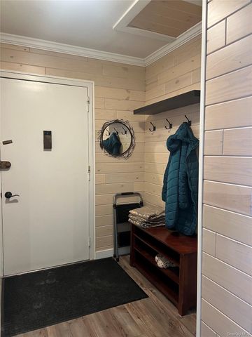 2 Secora Road 16, Monsey, NY 10952