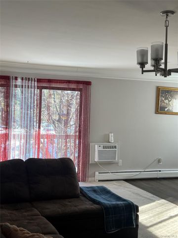 2 Secora Road 16, Monsey, NY 10952