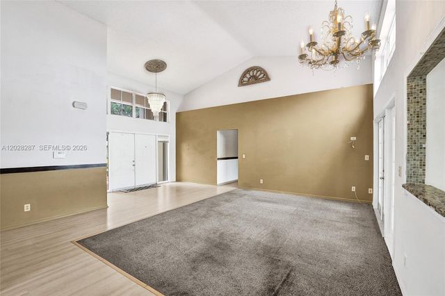 8860 Southern Orchard Rd S, Davie, FL 33328