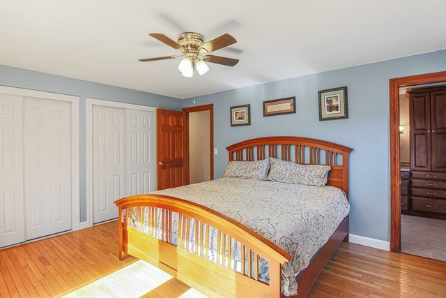 26 Middlemost Way, Stow, MA 01775