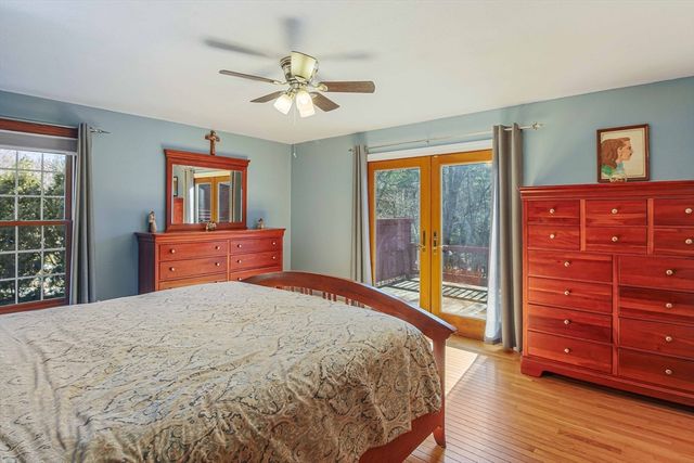 26 Middlemost Way, Stow, MA 01775