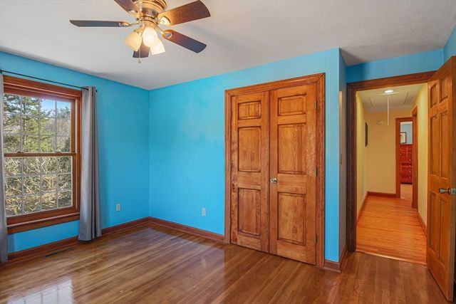 26 Middlemost Way, Stow, MA 01775