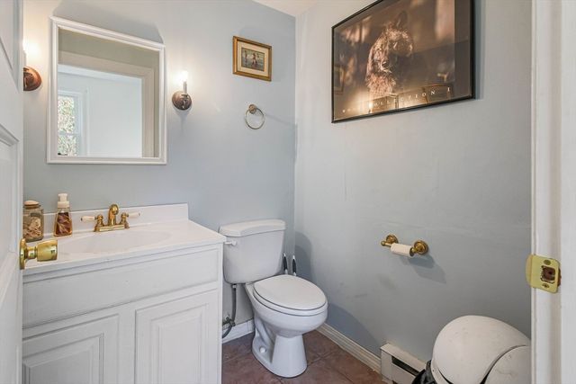 26 Middlemost Way, Stow, MA 01775