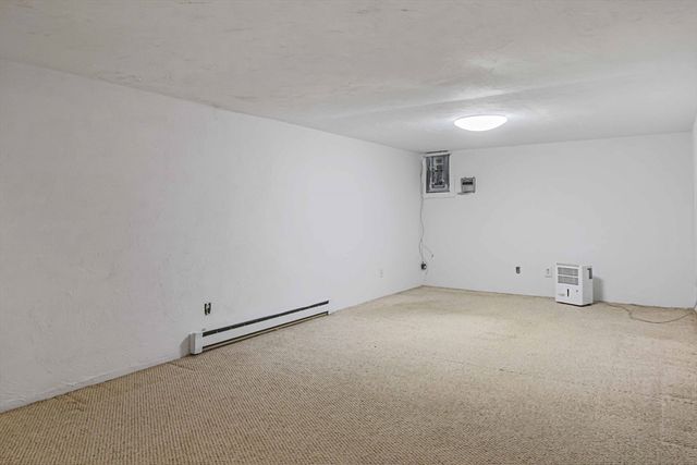 26 Middlemost Way, Stow, MA 01775