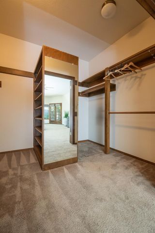 925 Scenic Ct, Modesto, CA 95355