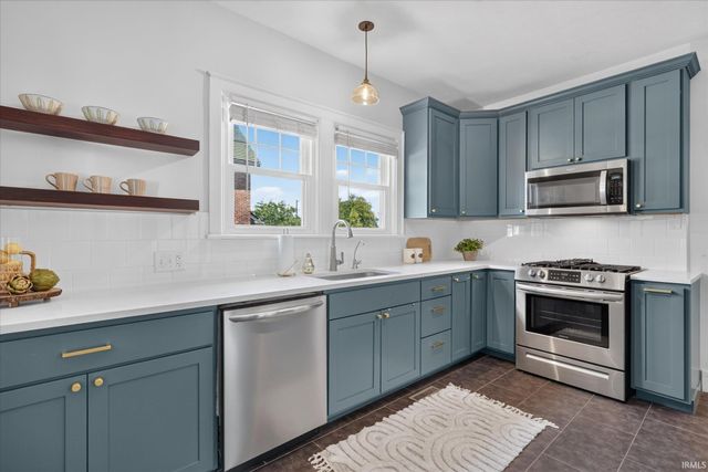 918 E Jefferson Boulevard, South Bend, IN 46617