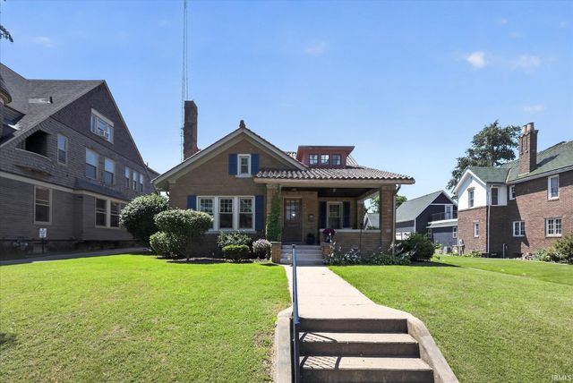 918 E Jefferson Boulevard, South Bend, IN 46617