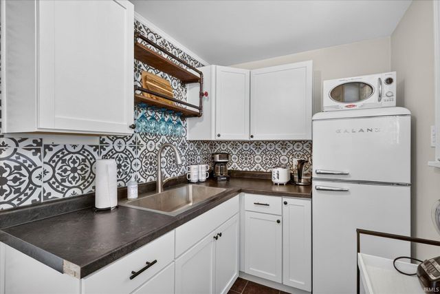 918 E Jefferson Boulevard, South Bend, IN 46617