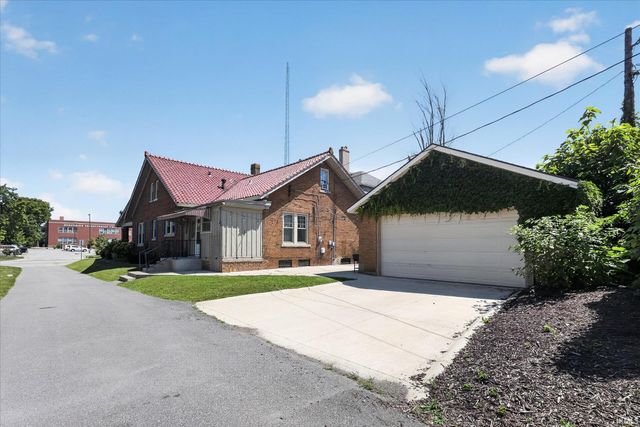 918 E Jefferson Boulevard, South Bend, IN 46617