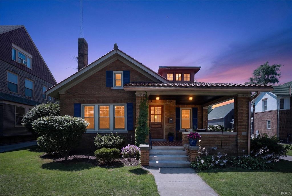 918 E Jefferson Boulevard, South Bend, IN 46617