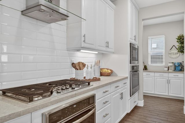 1233 Harvest Loop, Folsom, CA 95630