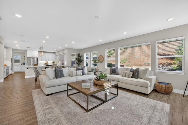 1233 Harvest Loop, Folsom, CA 95630