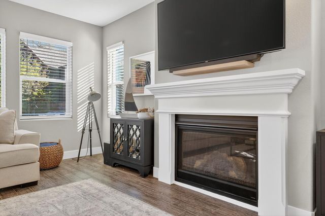 1233 Harvest Loop, Folsom, CA 95630