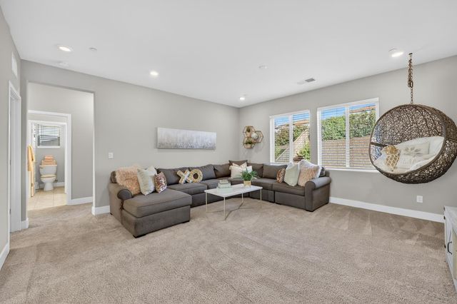 1233 Harvest Loop, Folsom, CA 95630