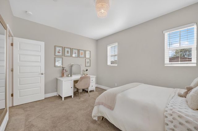 1233 Harvest Loop, Folsom, CA 95630