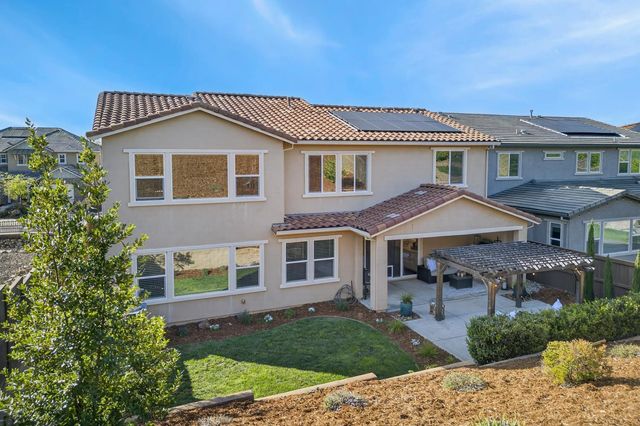 1233 Harvest Loop, Folsom, CA 95630