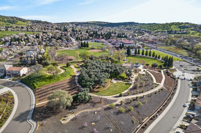 1233 Harvest Loop, Folsom, CA 95630