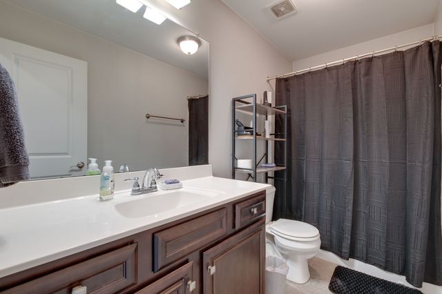 1065 Lindyn Lee Way, Gallatin, TN 37066
