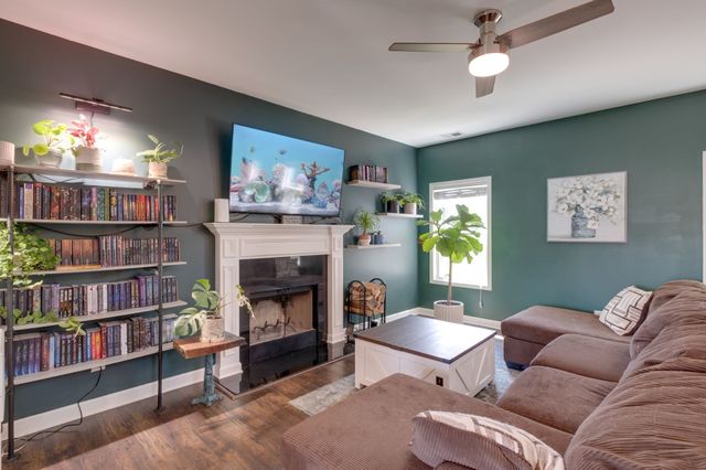 1065 Lindyn Lee Way, Gallatin, TN 37066