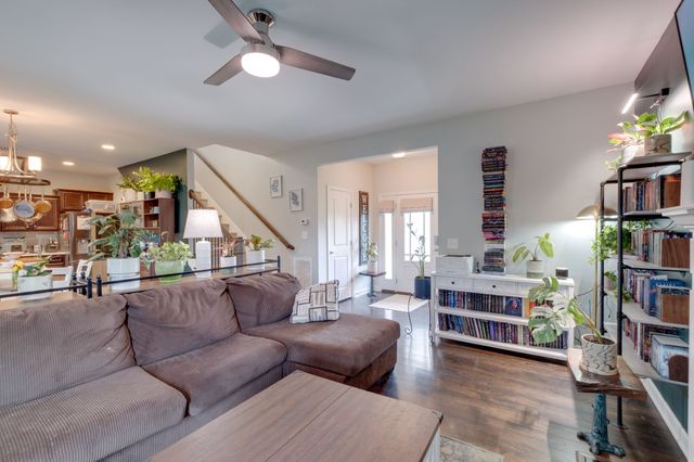 1065 Lindyn Lee Way, Gallatin, TN 37066