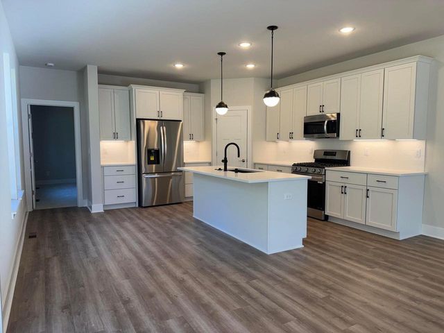 528 Kiddle LANE, Union Grove, WI 53182
