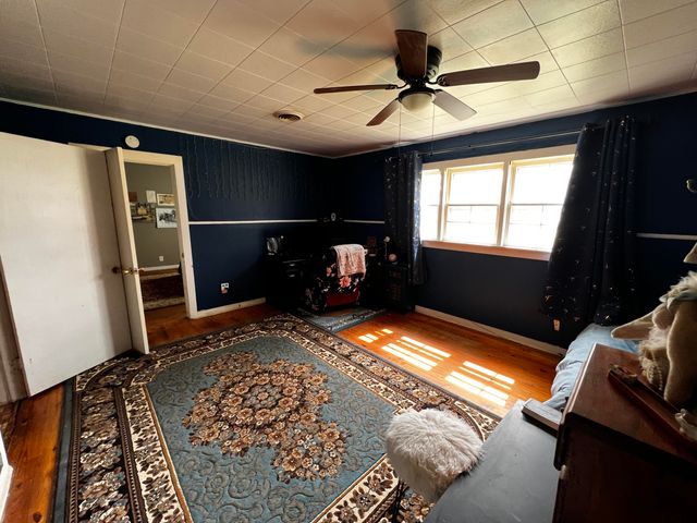 726 S Cherokee Street, Grove, OK 74344