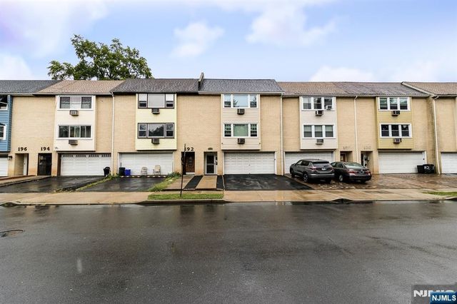 190 Park Street, East Orange, NJ 07017
